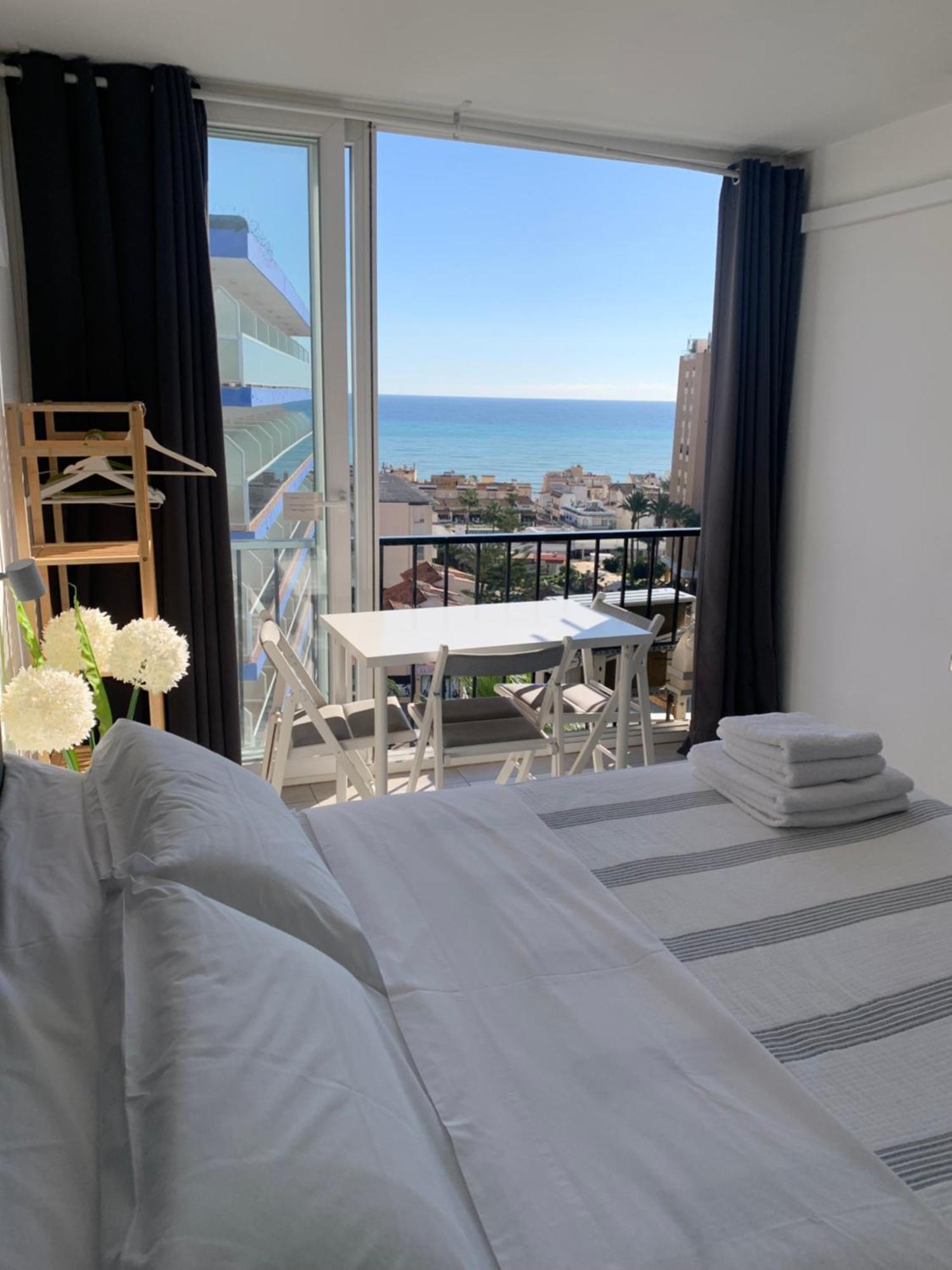 Inviting Studio With Sea View Torremolinos Exterior foto